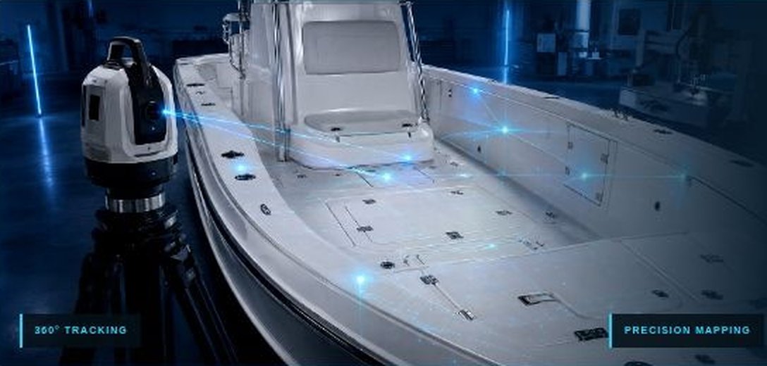 Laser-tracking system scanning a boat deck to build a precise digital map — 360° tracking and precision mapping